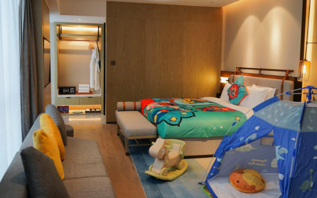 Holiday Inn Zhuhai City Center by IHG