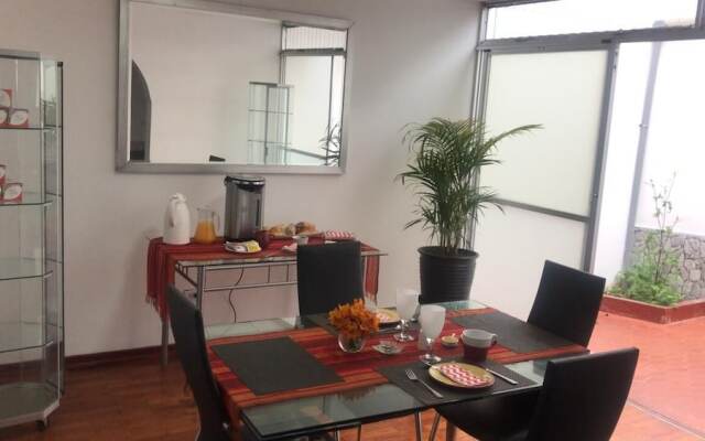 La Curandera Guest House