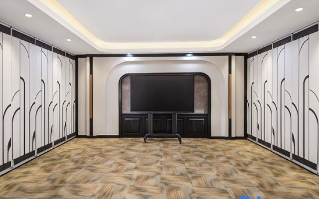 Tavia Heritage Hotel