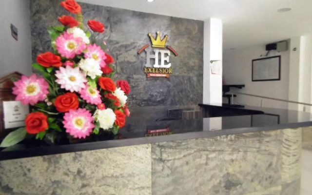 Hotel Exelsior