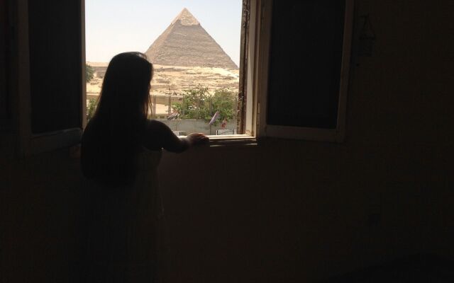 Pyramids Loft Homestay