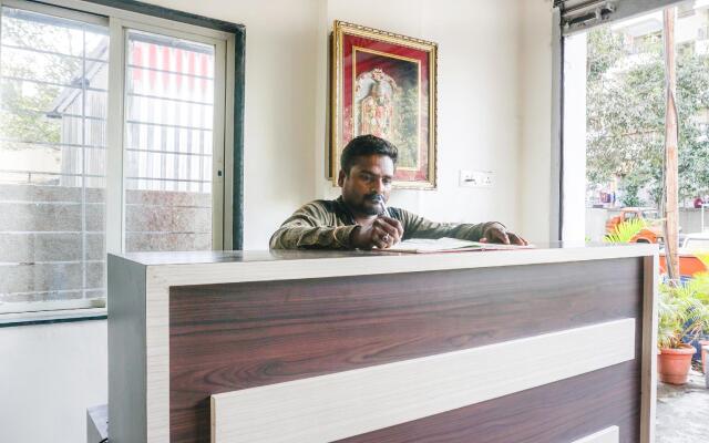 The Guest House by OYO Rooms