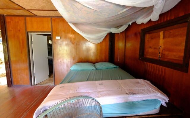 Silver Cliff Bungalows