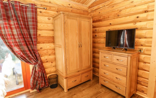 Rowan Lodge