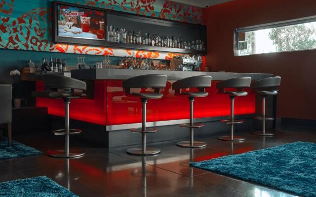 SIRTAJ - Beverly Hills