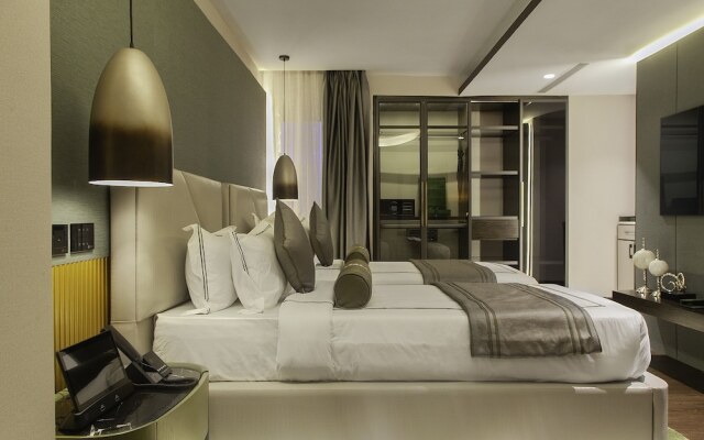 The Delborough Lagos