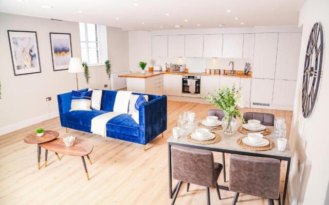 Shrewsbury apartments by BEVOLVE - Free Parking