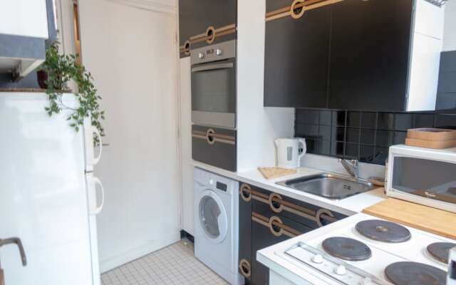 Pelican Stay - Apt. near Eiffel Tower