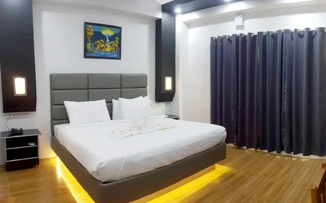 Dream Hotel