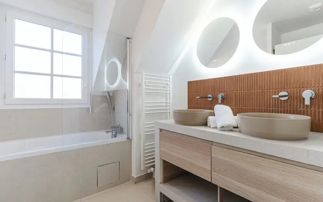 Elegant Family Home Near Deauville