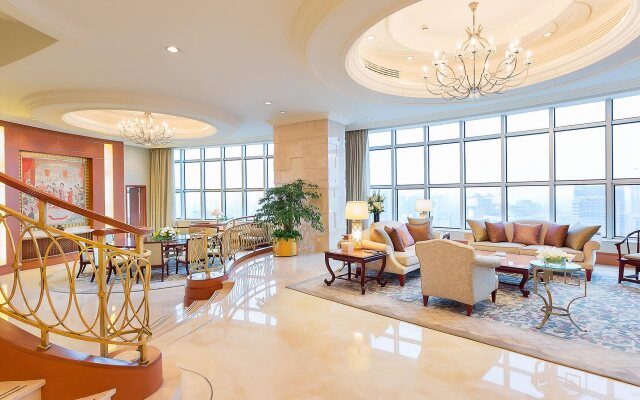 Sheraton Chengdu Lido Hotel