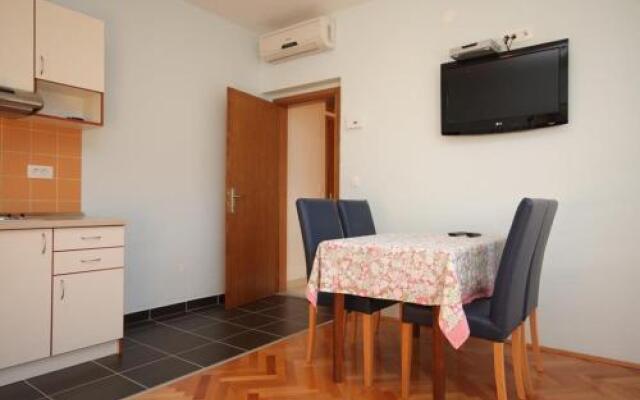 Apartments Vojnovic 3455