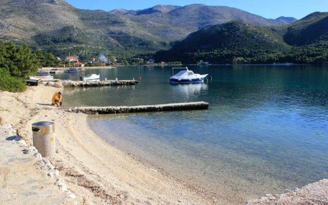 Apartments by the sea Slano, Dubrovnik - 8599