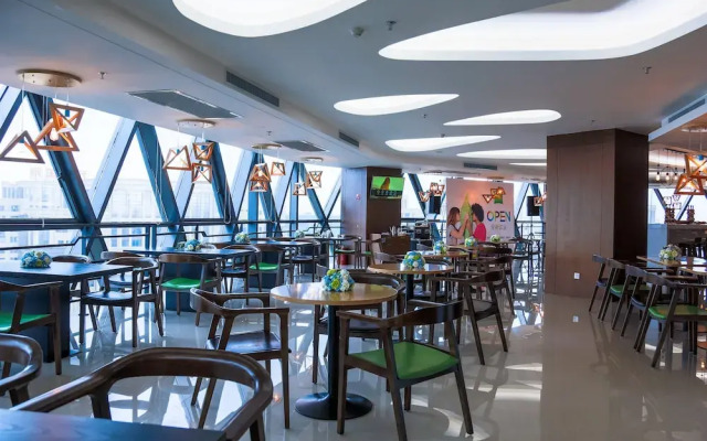 IBIS Styles NT WZ Intl Plz