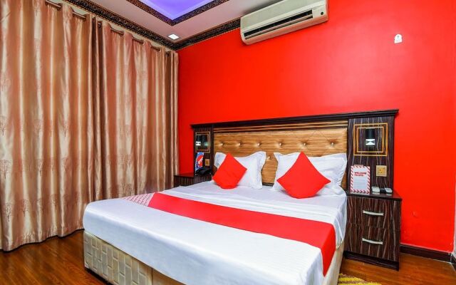OYO 154 Blue Diamond Hotel