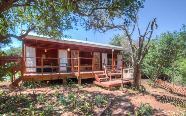 Woodlands Cottages & Camping