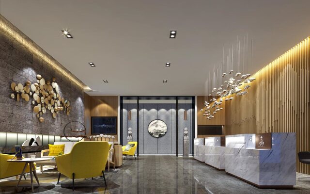 Resplendent Luxury Hotel QingDao Carvinal
