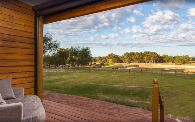 The Swan Valley Retreat