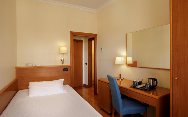 Best Western Globus Hotel