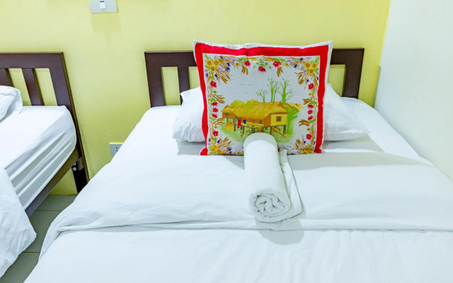 Sleep Dee Hostel