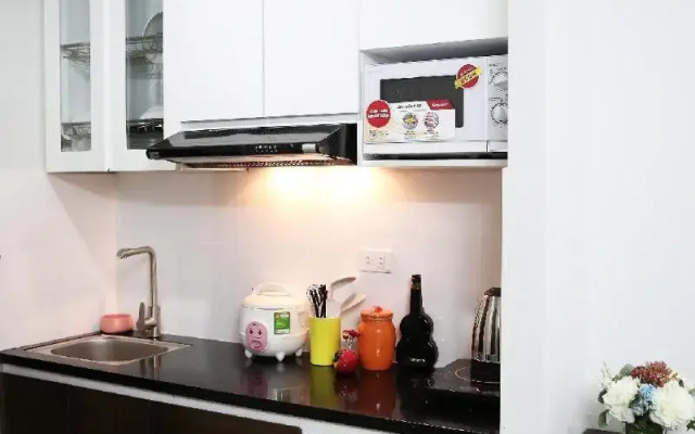 V House 6 Serviced Apartment