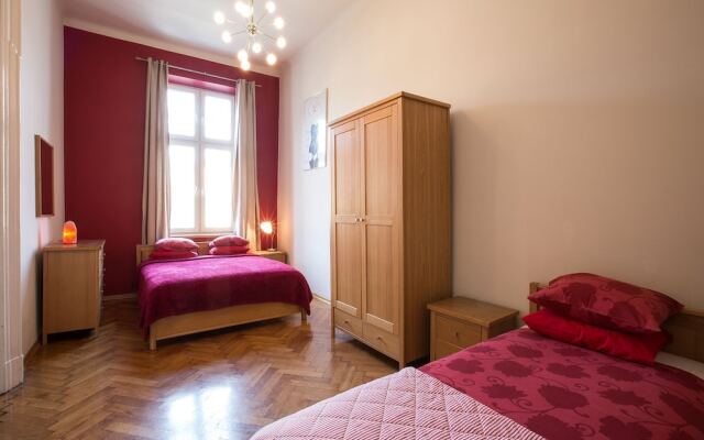 Spacious and Comfortable Flat in Krakow