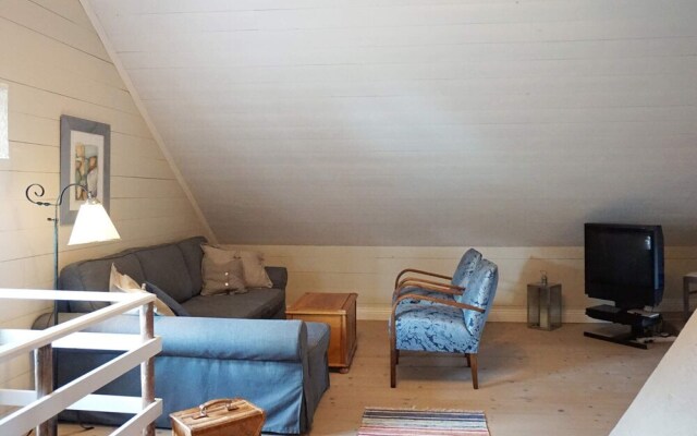 6 Person Holiday Home in Hedekas-by Traum