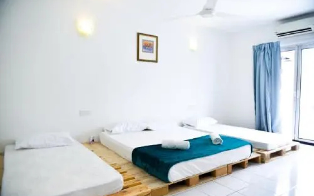 NINETEEN BCH Homestay @ Bandar Country Homes, Rawang