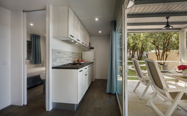 Maistra Camping Koversada Uncovered Naturist Mobile homes