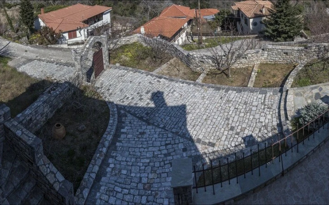 Stone Mansion Anavryti, ΑΜΑ 20569