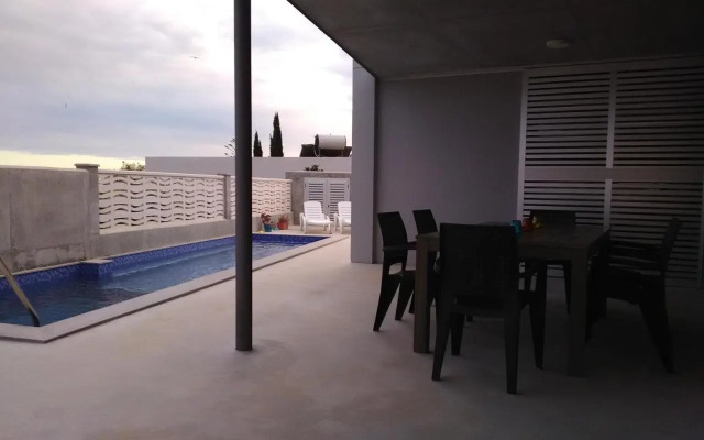 La CASA GRIS