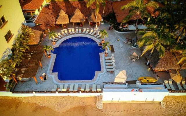 Costa Sur Resort by VRHost