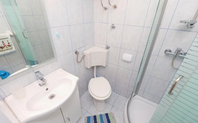 Nice Home in Selce With Wifi and 3 Bedrooms