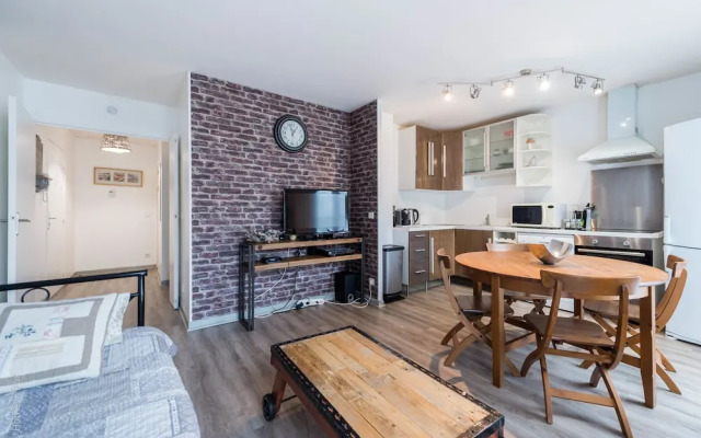 Frenila 2 Bedrooms Apartment - 8 People