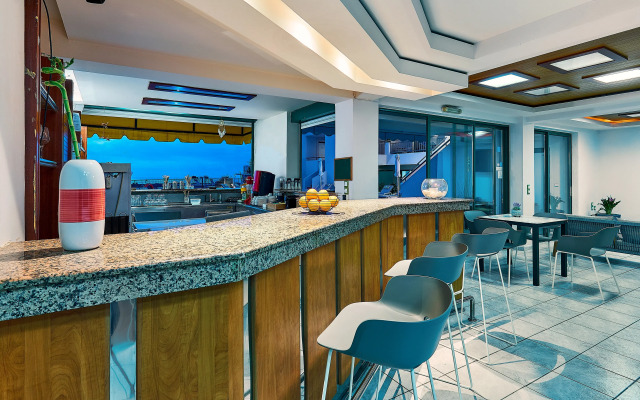 Bella Vista Hotel by Checkin