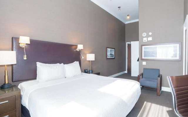 Sandman Signature Kamloops Hotel