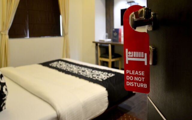 OYO 5777 The President Hotel
