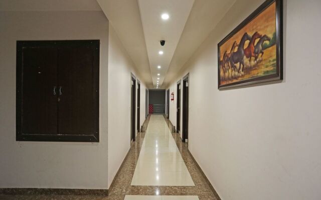 OYO 4635 Sheetal Hotel