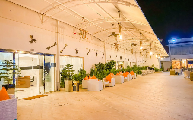 Mirage Bab Al Bahr Hotel