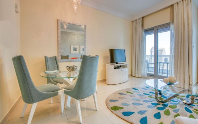 Superb Downtown Dubai Apartment, Amazing Location