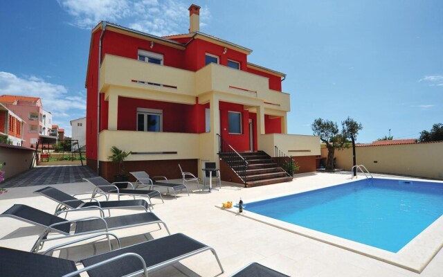 Awesome Home in Pakostane With Wifi and 5 Bedrooms