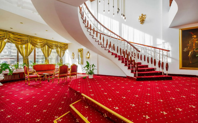 Hotel Cetate