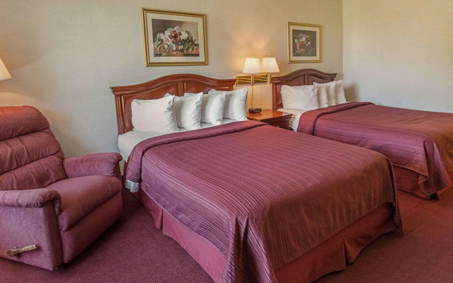 Quality Inn Ennis