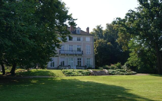 Le Château de la Vierge