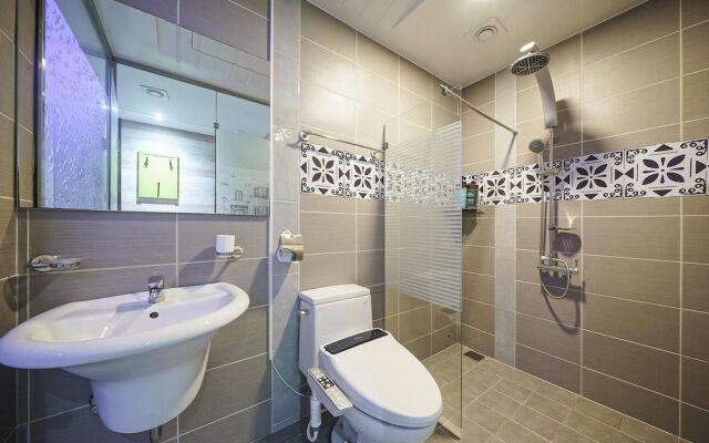Buan Gyeokpo Jazz Motel and Pension