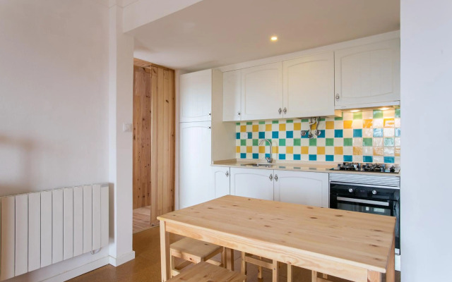 Maresia - Beachfront Peniche Apartment