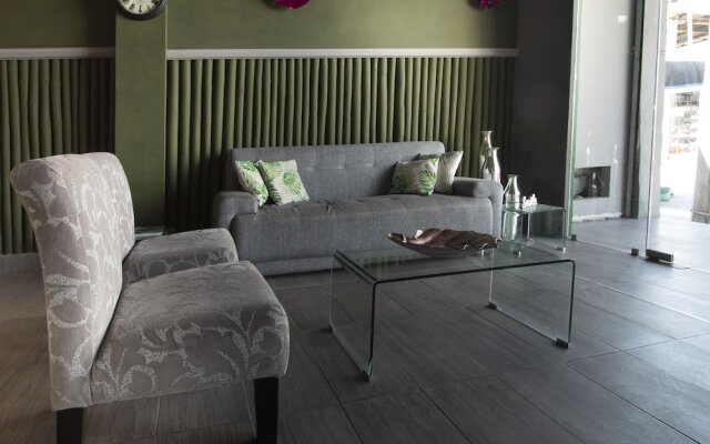 OYO Hotel Puerta De Jade