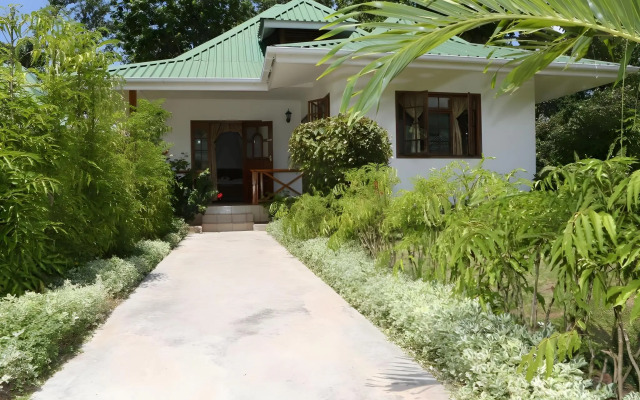 Le surmer self catering chalets
