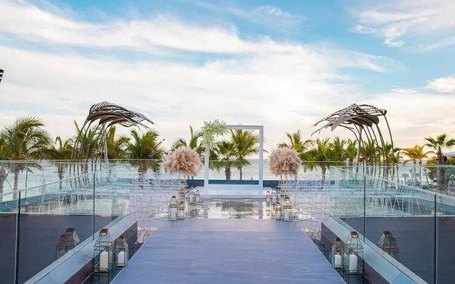 2BD Oceanview Suite Garza Blanca Cabo