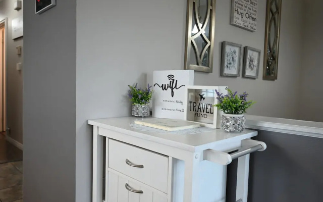 33 Executive Home A C Airport